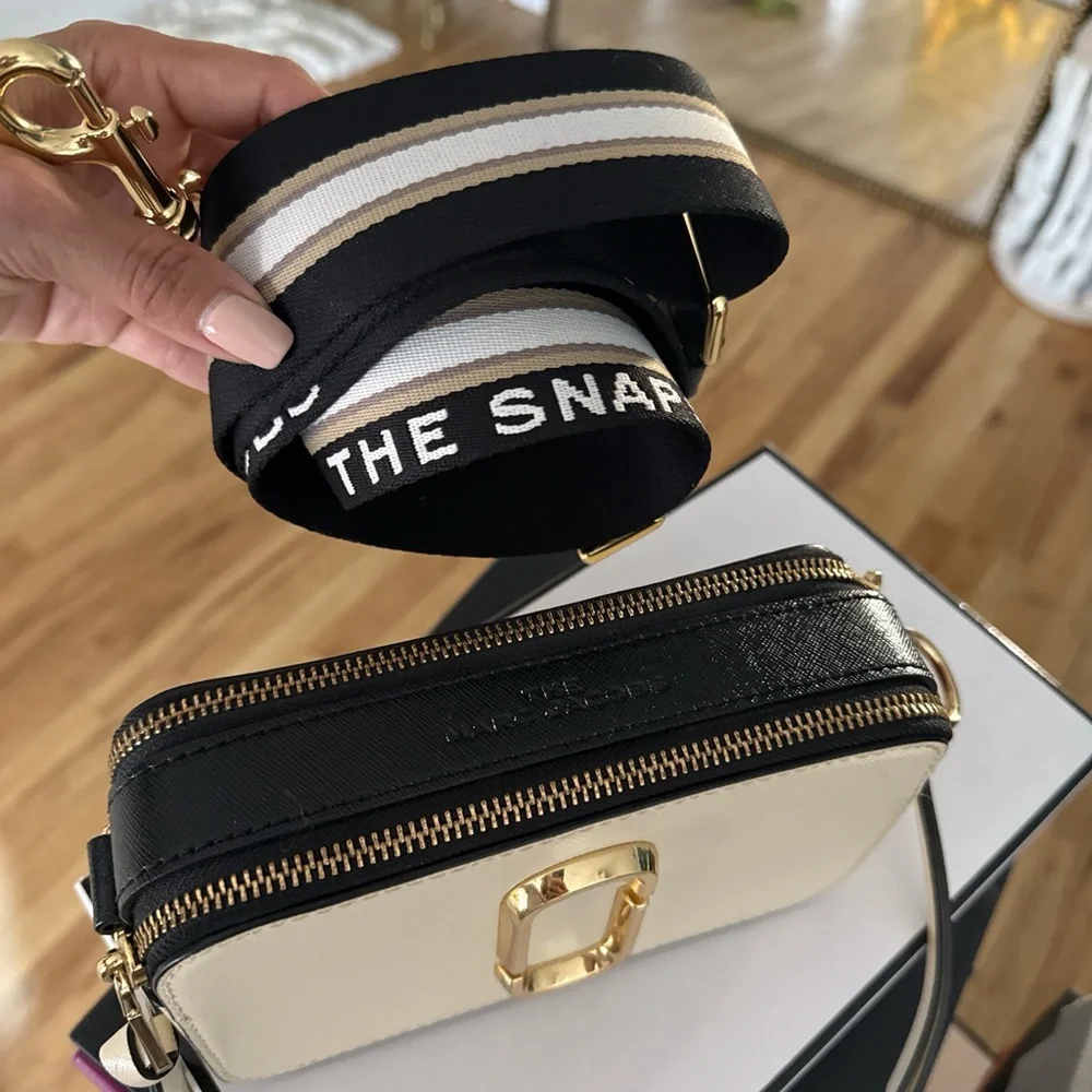 Marc Jacobs Black and Cream Crossbody Bag - Picture 5 of 5